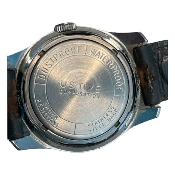 1959 Vintage Timex Demonstrator Marlin Watch 34mm Cream Silver Leather Band - Picture 3 of 7